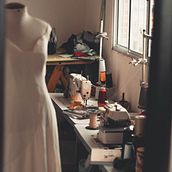 Página compra-venta de ropa. Br, ing e Identidade, CSS, Design, E-commerce, Escrita, HTML, e JavaScript projeto de Tamara Pérez Sánchez - 15.06.2020