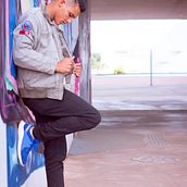   Rodrigo em Brasília. Un proyecto de Fotografía publicitaria, Fotografía de moda y Fotografía para Instagram de Erasmo Cássio - 15.03.2020