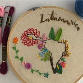Bordado América Latina. Embroider, and Creativit project by Nubia Rivera García - 05.28.2020