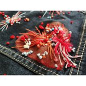 Mi Intervención ;). Embroider project by Adriana Guerrero - 07.04.2020