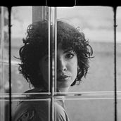 S E L F P O R T R A I T S . Un proyecto de Fotografía, Fotografía de moda y Fotografía de retrato de Paula Andrés - 08.07.2020