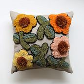 punch needle pillows . % Arounna Khounnoraj tarafından hazırlanan Sanat ve El Sanatları projesi - 07.07.2020