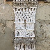 Tapiz #1. Accessor, Design, Product Design, DIY, and Macramé project by Adriana Enfedaque - 07.20.2020