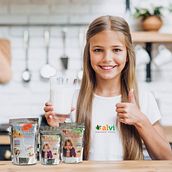 Alvi saludable / frutos secos, deshidratados y confitados, semillas, granolas,💚 leches vegetales sin azúcar y libre de gluten. Ein Projekt aus dem Bereich Design von Claudia Suárez - 17.07.2020