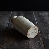 'The stream vase'. Un proyecto de Artesanía, Creatividad, Bellas Artes y Carpintería de Andreas Emanuel Söderlund - 17.07.2020