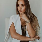 Mi Proyecto del curso: Fotografía lifestyle para Instagram . Fine-Art Photograph, Studio Photograph, Fashion Photograph, Portrait Photograph, Instagram Photograph, Commercial Photograph, and Photo Retouching project by Andrea Vea - 07.23.2020