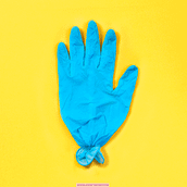 “If only The Glove could breath”. Een project van Animatie y Productfotografie van Annet Katan - 25.07.2020