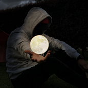 La luna en mis manos. Photomontage project by Carlos Alberto Molina Bermúdez - 03.17.2020