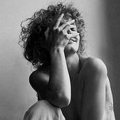 Esther Acebo - Marie Claire. Un projet de Photographie de portrait de Carlos Mittenhoff - 19.03.2020