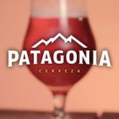 CERVEZA PATAGONIA. Un proyecto de Cine, vídeo, televisión, Diseño, Diseño para Redes Sociales, Marketing, Marketing de contenidos, Marketing Digital, Marketing para Facebook, Marketing para Instagram y Publicidad de VisualBox - 06.08.2020