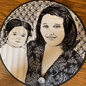 My project in Creation of Embroidered Portraits course - My grandmother holding my mom. Embroider project by Paula Montgomery - 08.23.2020