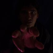 Mi Proyecto del curso: consumido en la oscuridad . Portrait Photograph project by Camilo Mendoza - 08.16.2020