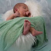 Mi Proyecto del curso: Introducción a la fotografía newborn. Projekt z dziedziny Fotografia, Fotografia portretowa, Fotografia stud, jna,  Fotografia lifest, le i Fotografia wnętrz użytkownika Patricia Gutierrez Infantes - 20.05.2021