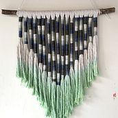 Meu projeto do curso: Macramê: técnica Fiber Emballage. Artesanato, Decoração de interiores, Tecido, Macramê, Tingimento têxtil, e Design têxtil projeto de Luiza Barrientos - 23.08.2020