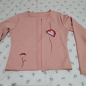 Mi Proyecto del curso: Diseño de moda: pintura y bordado sobre prendas. Un progetto di Ricamo di Marianela Rosso - 24.08.2020