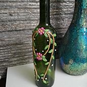 Decorado de botella de vino con barro frío . Un progetto di Ceramica di Jimena Dávila - 25.08.2020