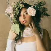 Fotografía conceptual . Un proyecto de Composición fotográfica, Fotografía artística y Fotografía de retrato de Carolina Herrera - 31.08.2020