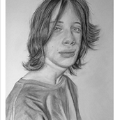 "Mi hijo Camilo" Camilo de 14 años me costo mas que se quedara quieto para sacar la foto que el retrato. Feliz de aprender nuevas técnicas soy Diseñador Gráfico y hace 25 años que no agarraba los lápices. Portrait Drawing project by Ramon Jorquera - 09.03.2020