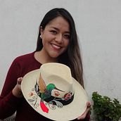 Sombreros pintados a mano. Acr, and lic Painting project by Alexandra Vera Coronel - 09.15.2020