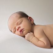 Mi Proyecto del curso: Introducción a la fotografía newborn. Photograph project by tziru29 - 09.30.2020