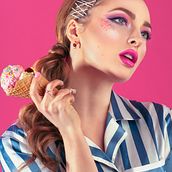 Mi Proyecto del curso: Retoque fotográfico de moda y belleza con Photoshop. Photo Retouching project by Lucía Izquierdo Abellán - 10.07.2020