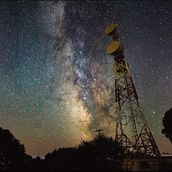 Vía Láctea Cenicientos mi tierra.. Un progetto di Fotografia all'aperto di Víctor Díaz - 19.10.2020