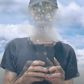 Animación Auto-retrato. Video Editing, Animation, and Mobile Photograph project by roberto s. fransesch - 10.16.2020