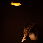 Refúgio: Autorretrato fotográfico Fine Art . % daiana_m_ferraz tarafından hazırlanan Güzel Sanatlar Fotoğrafçılığı projesi - 10.22.2020