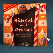 My project in Pop-Up Book Creation course. Children's Illustration project by Xueyan Dai - 10.27.2020