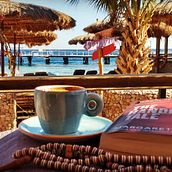 The Emotional Cup!. Br, ing, Identit, Creativit, Facebook Marketing, Filmmaking & Instagram Marketing project by Hadeel Naga - 11.17.2020