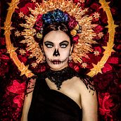 Santa Muerte. Photograph project by Marina Marrupe - 11.04.2020