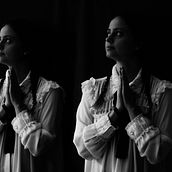 El ritual de la soledad interrumpida. Photograph project by Sofía Guardiola - 11.08.2020