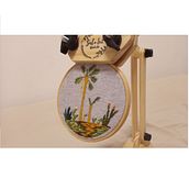 Meu projeto do curso: Introdução ao bordado botânico. Embroider, and Botanical Illustration project by Gabriel Garcia Nunes - 11.21.2020