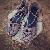 Sandalias de crochet . Arte din fibre de Roberta - 11.18.2020