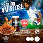 Futbol. Design, Art Direction, Graphic Design, Photo Retouching, Poster Design, and Photomontage project by Yarelis Serrano - 12.01.2017