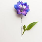 Poetic Universe. Un progetto di Design di poster , Scrittura e Illustrazione botanica di Irene Tapia - 04.12.2020