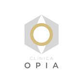 Desarrollo de logo y papelería para Clínica OPIA. Un proyecto de Diseño, Diseño de logotipos y Naming de Francisco Jara Aravena - 10.12.2017