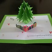 Tarjeta Navidad. Un projet de 3D, Créativité, Conception d'affiches, DIY , et Papercraft de Silvia Brizuela Agüero - 11.12.2020