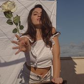 Mañanas en la azotea. Photograph, Portrait Photograph, Digital Photograph, and Photo Retouching project by Jordi Giribets Segura - 12.20.2020