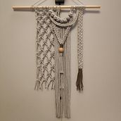 Mis primeros tres proyectos hecho en técnica de macrame gracias a Belen Senra y su curso Introduction to Macramé: Creation of a Decorative Tapestry :) Estoy muy orgullosa de mi misma :). Arts, Crafts, and Macramé project by Aneta - 12.28.2020
