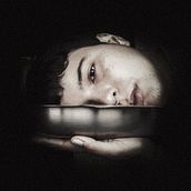 entrega Ein Projekt aus dem Bereich Fotografisches Selbstporträt, Fotografische Komposition, Artistische Fotografie, Smartphonefotografie und Fotografie für Instagram von jukia - 20.09.2020