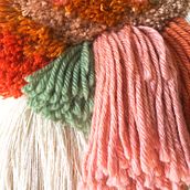 Meu projeto do curso: Introdução ao latch hooking e ao locker hooking. Decoration project by Caroline Almeida - 01.05.2021