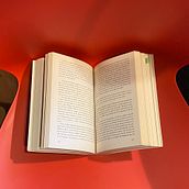 Yara – el camino de una vida. Creativit, and Writing project by Lourdes Alvarez Ramírez - 01.10.2021