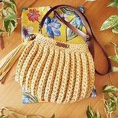 Design de Bolsas Upcycling . Un proyecto de Artesanía y Diseño de complementos de Camila Nogueira - 11.01.2021