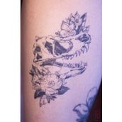 Tattoos. Desenho de tatuagens projeto de Manu Carvalho - 17.11.2021