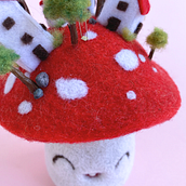 Mi Proyecto del curso: Creación de un art toy: técnica de needle felting. Character Design project by Cristina Astorga - 01.12.2021