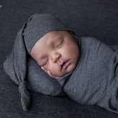 Mi Proyecto del curso: Introducción a la fotografía newborn. Portrait Photograph project by gisela_mabel - 01.13.2021