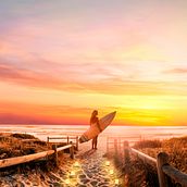 Surf Girl. Un projet de Conception numérique, Photographie, Photographie artistique , et Retouche photographique de Edurne Andoño Osés - 15.01.2021