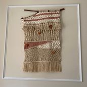 My project in Introduction to Macramé: Creation of a Decorative Tapestry course. Macramé project by astrith - 01.17.2021