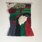 My project in Introduction to Frame Loom Tapestry course. Arts, Crafts, Creativit, and Fiber Arts project by Dominika - 11.30.2020